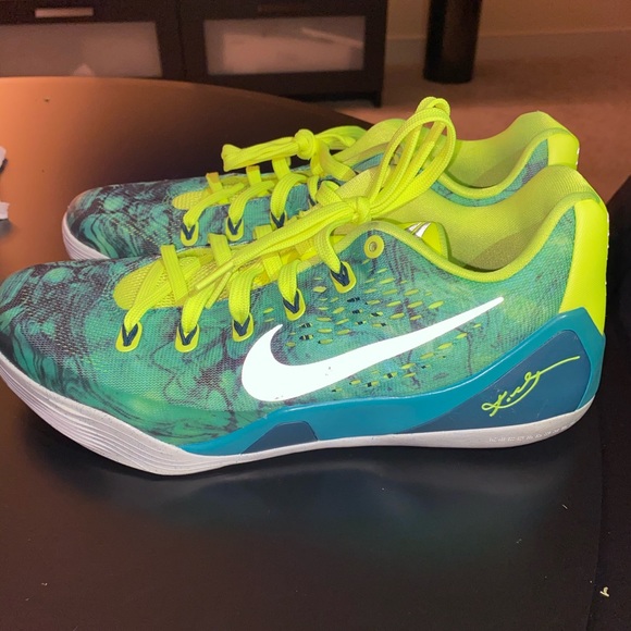 kobe 9 easter